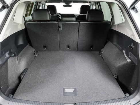 Certified 2024 Volkswagen Tiguan Wolfsburg Edition AWD/4WD image 34
