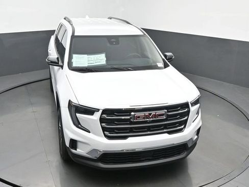 Certified 2026 GMC Acadia Elevation w/ LPO, Floor Liner Package AWD/4WD image 45