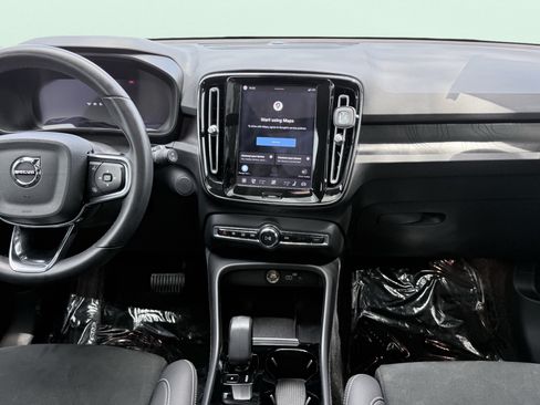Used 2023 Volvo XC40 Recharge Ultimate AWD/4WD image 53