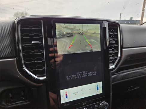 New 2025 Ford Ranger XLT w/ FX4 Off-Road Package image 15