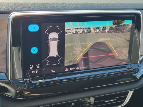 New 2026 Volkswagen Atlas SE image 15