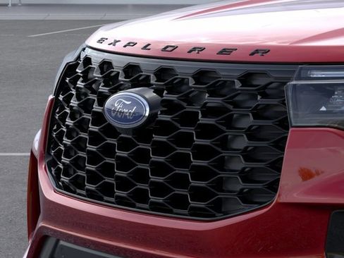 Used 2026 Ford Explorer ST-Line w/ ST-Line Street Pack AWD/4WD image 17