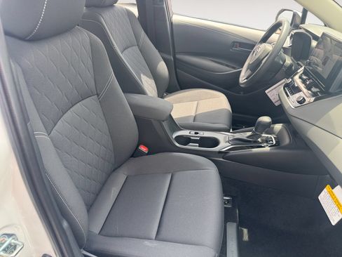 New 2026 Toyota Corolla LE w/ LE Premium Package FWD image 15