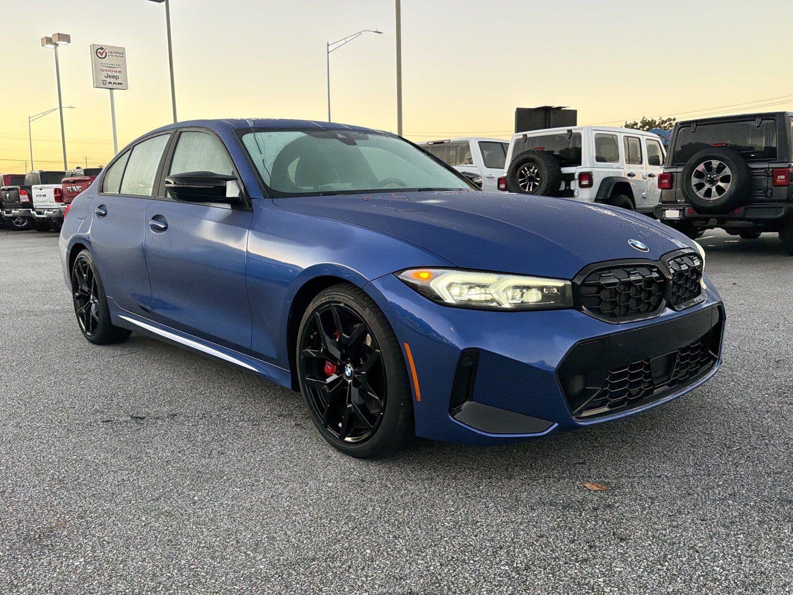 Used 2025 BMW M340i xDrive w/ Premium Package AWD/4WD image 4