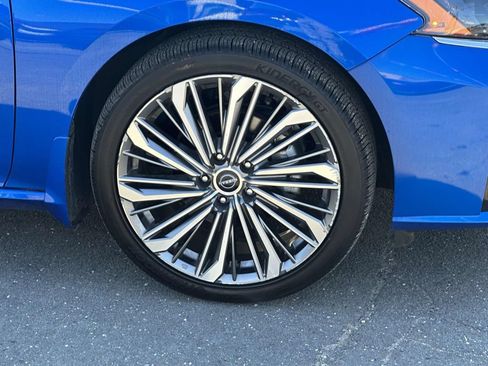 Used 2025 Nissan Altima 2.5 SL FWD image 7