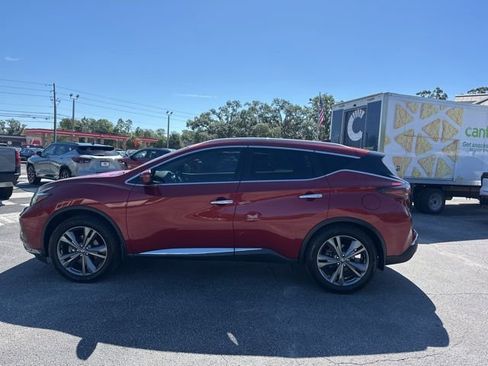 Used 2019 Nissan Murano Platinum FWD image 2