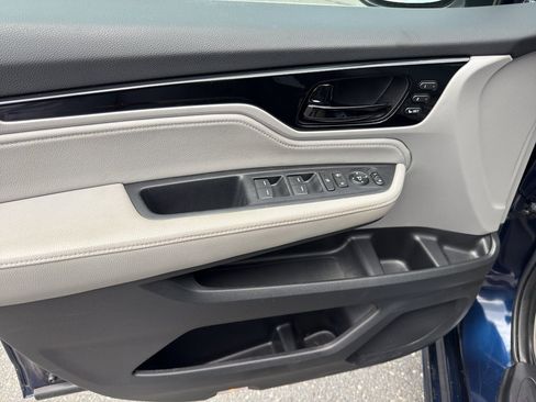 Certified 2023 Honda Odyssey Touring image 10