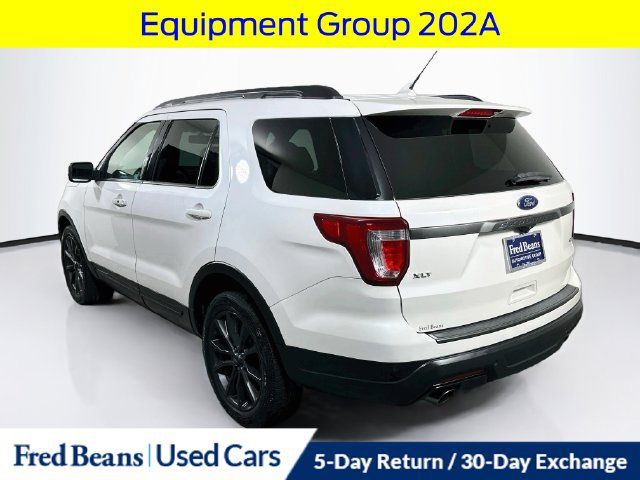 Used 2019 Ford Explorer XLT w/ Equipment Group 202A AWD/4WD image 7