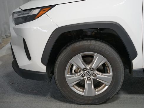 Used 2024 Toyota RAV4 XLE image 5