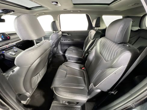 Used 2023 Hyundai Palisade Limited AWD/4WD image 25