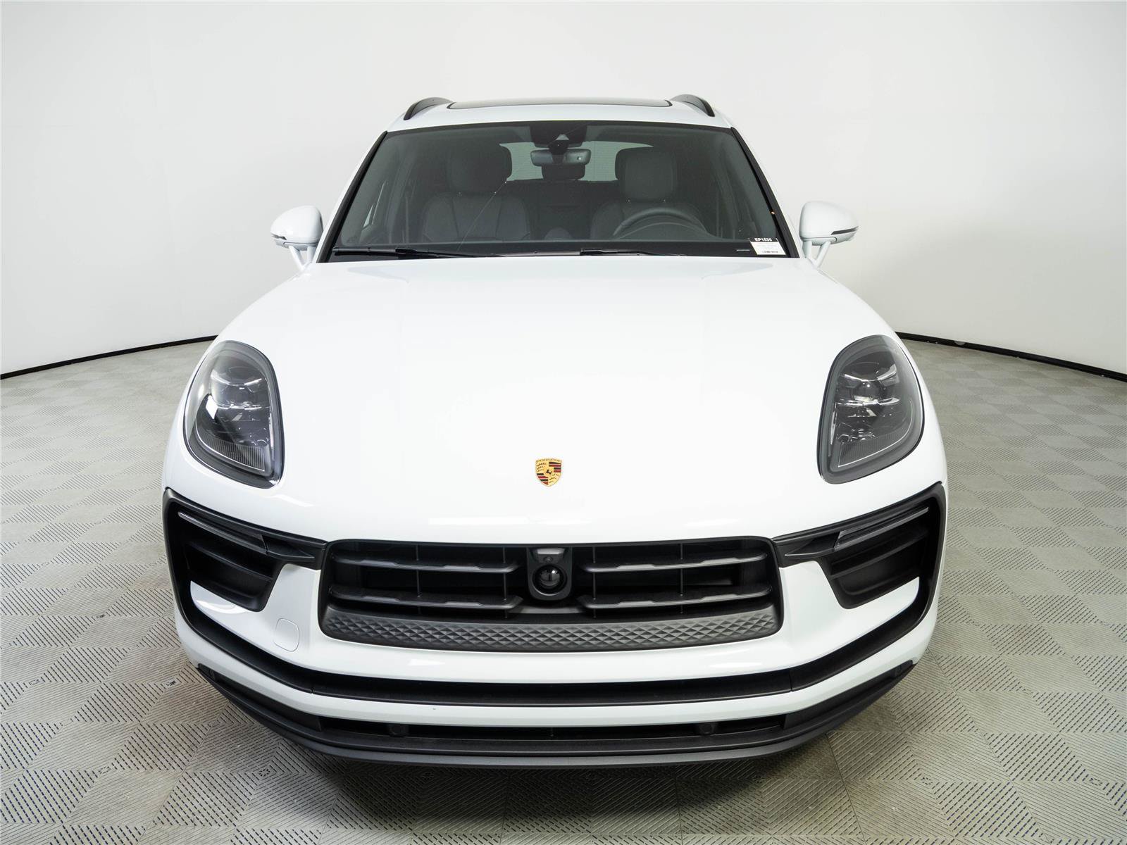 New 2026 Porsche Macan Turbo AWD/4WD image 36