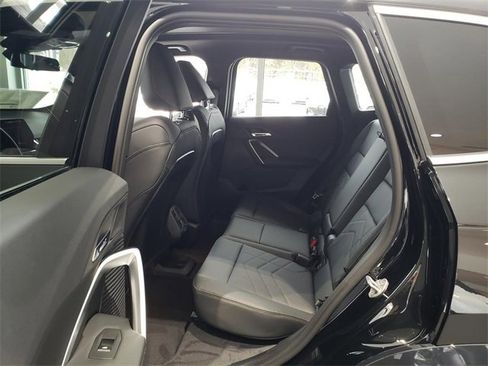 New 2026 BMW X1 xDrive28i w/ Technology Package image 9