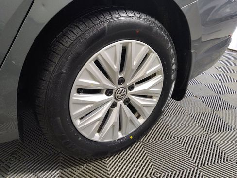 Used 2019 Volkswagen Jetta S FWD image 31