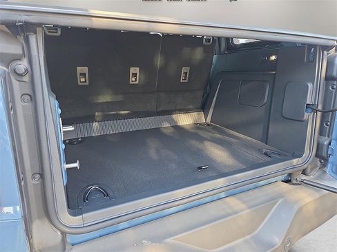 New 2025 Ford Bronco Outer Banks w/ Sasquatch Package image 8