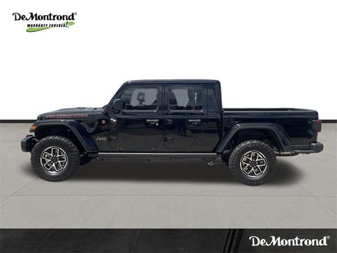 New 2025 Jeep Gladiator Rubicon image 8