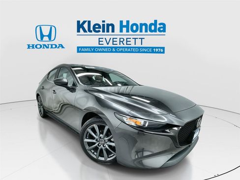 Used 2023 MAZDA MAZDA3 s FWD image 1