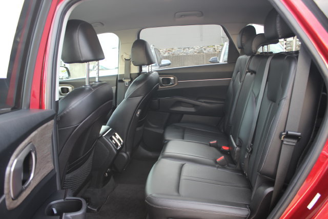 Used 2022 Kia Sorento S AWD/4WD image 25