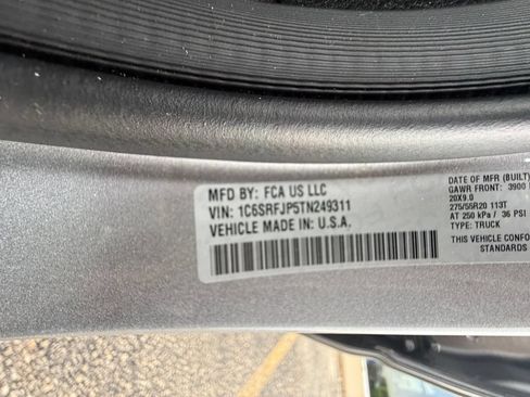 Used 2026 RAM 1500 Laramie AWD/4WD image 43