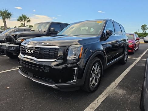 Used 2022 Kia Telluride EX FWD image 4