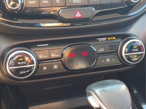 Used 2020 Kia Soul GT-Line FWD image 10