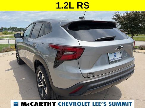 Used 2025 Chevrolet Trax RS w/ Driver Confidence Package FWD image 12