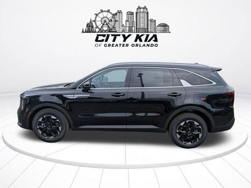 New 2026 Kia Sorento S w/ S Panoramic Sunroof Package FWD image 3