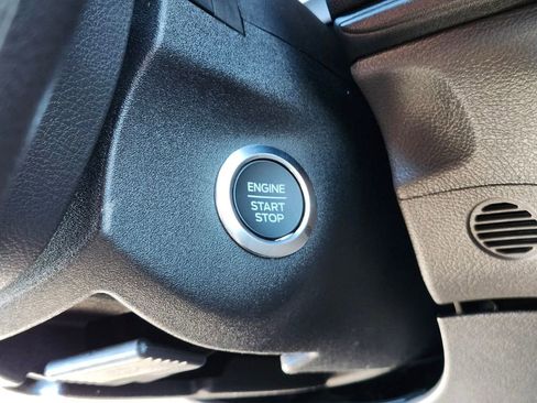 New 2026 Ford Transit 250 148 Medium Roof w/ Load Area Protection Package image 22