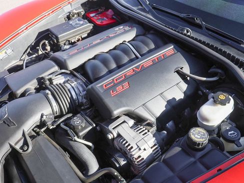 Used 2012 Chevrolet Corvette Grand Sport w/ 3LT Preferred Equipment Group image 24