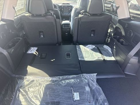 New 2026 Subaru Ascent Limited Bronze AWD/4WD image 24