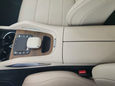 Used 2022 Mercedes-Benz GLE 350 image 19