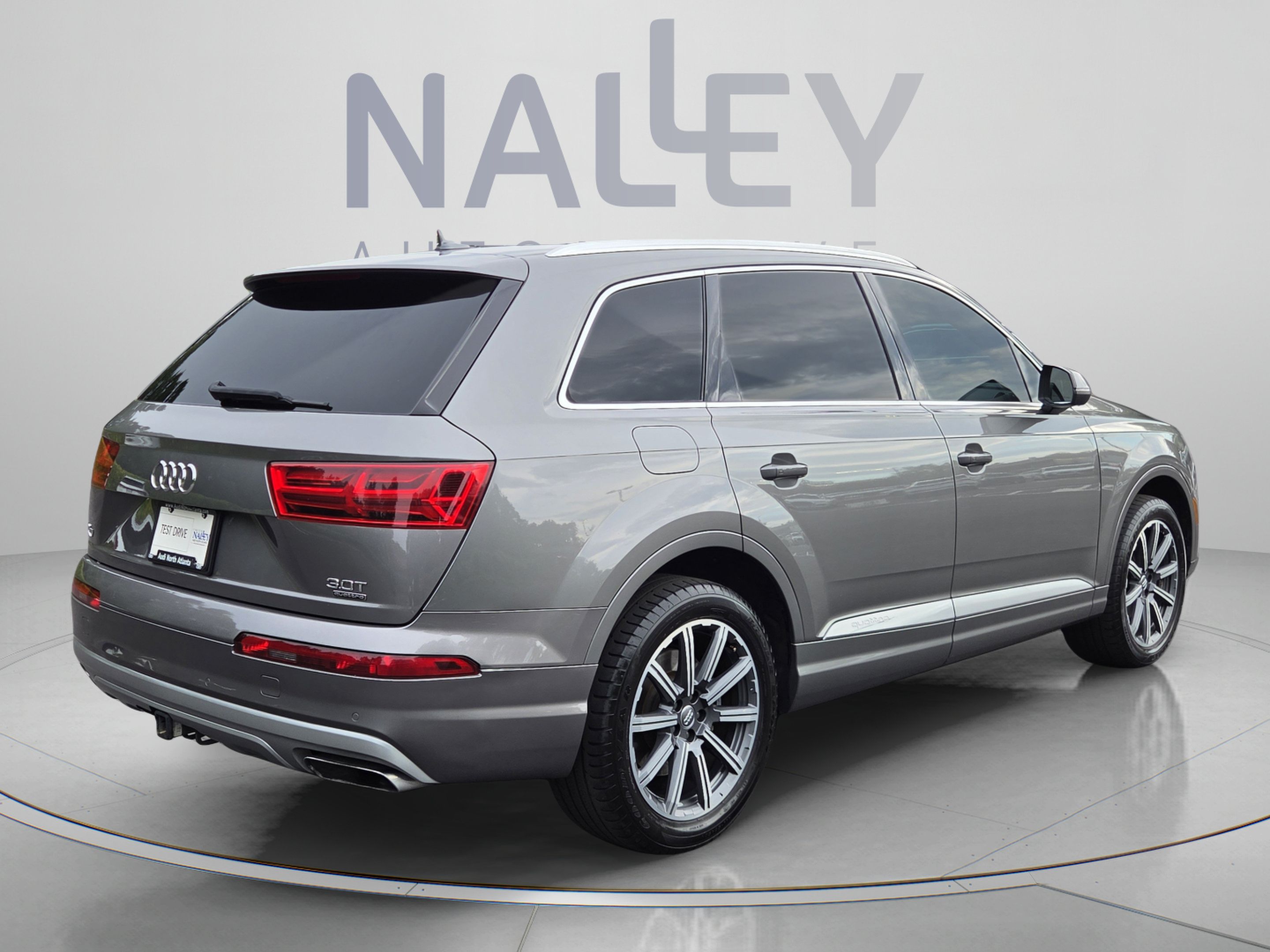 Used 2017 Audi Q7 3.0T Premium Plus AWD/4WD image 5