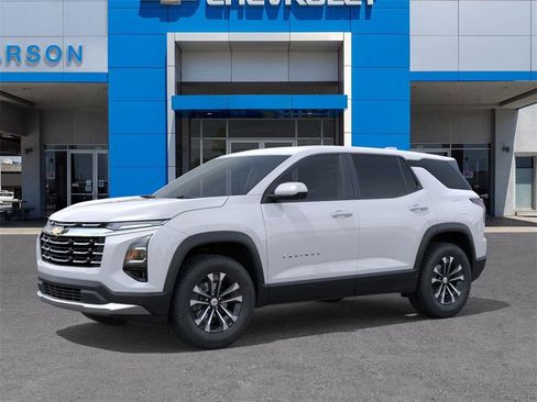 New 2026 Chevrolet Equinox LT w/ Safety and Technology Package image 2