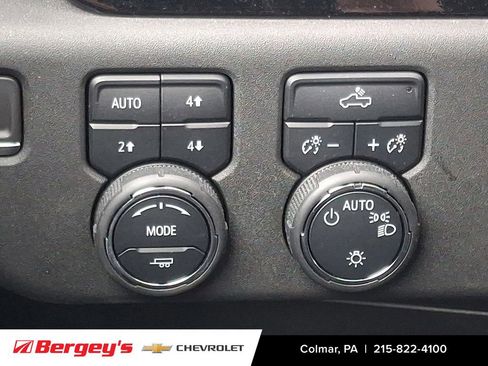 Used 2023 Chevrolet Silverado 1500 LT w/ Z71 Off-Road Package image 26