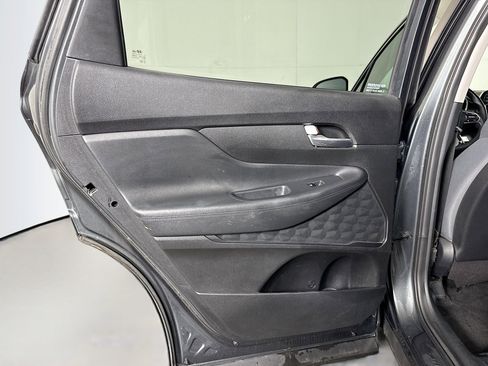 Used 2020 Hyundai Santa Fe SE FWD image 25