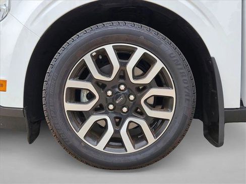 Used 2024 Ford Maverick XL FWD image 22