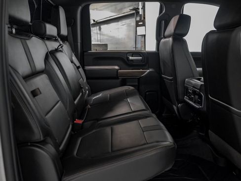 Used 2021 Chevrolet Silverado 3500 High Country w/ Snow Plow Prep/Camper Package image 37