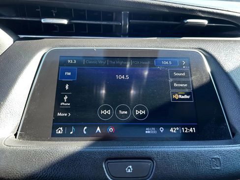 Used 2019 Cadillac XT4 Sport image 18