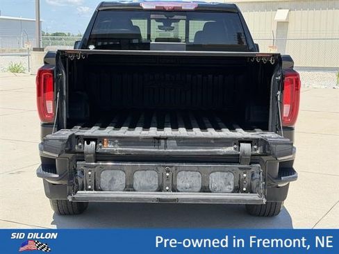 Certified 2021 GMC Sierra 1500 AT4 w/ AT4 Premium Package AWD/4WD image 6
