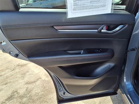 Used 2023 MAZDA CX-5 Carbon Edition image 8