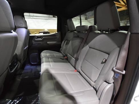 Used 2022 Chevrolet Silverado 1500 LTZ w/ LTZ Premium Package AWD/4WD image 48