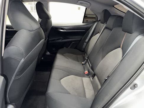 Used 2019 Toyota Camry LE w/ Convenience Package FWD image 17