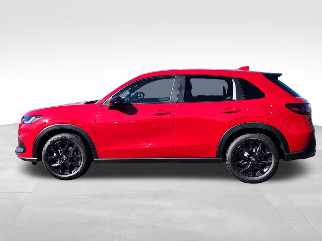 Used 2025 Honda HR-V Sport image 2