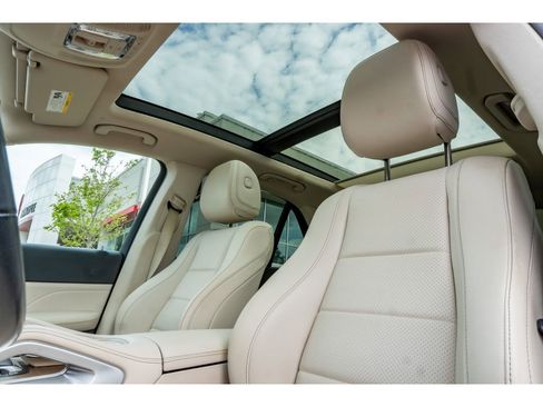 Used 2022 Mercedes-Benz GLE 350 image 13