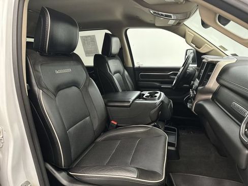 Used 2020 RAM 1500 Laramie AWD/4WD image 28