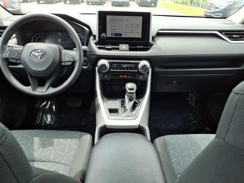 Certified 2025 Toyota RAV4 XLE AWD/4WD image 11