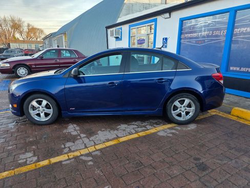 Used 2012 Chevrolet Cruze LT w/ RS Package FWD image 8