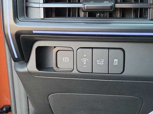 Certified 2025 Hyundai Santa Fe Calligraphy image 15