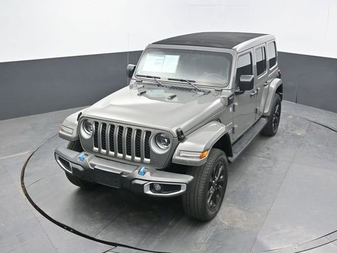 Used 2023 Jeep Wrangler Unlimited Sahara w/ Cold Weather Group image 45