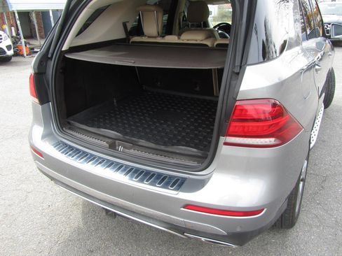 Used 2016 Mercedes-Benz GLE 350 w/ Premium Package image 20