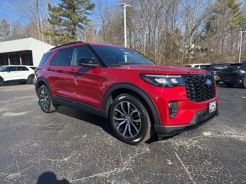 New 2026 Ford Explorer ST-Line w/ Premium Package image 10